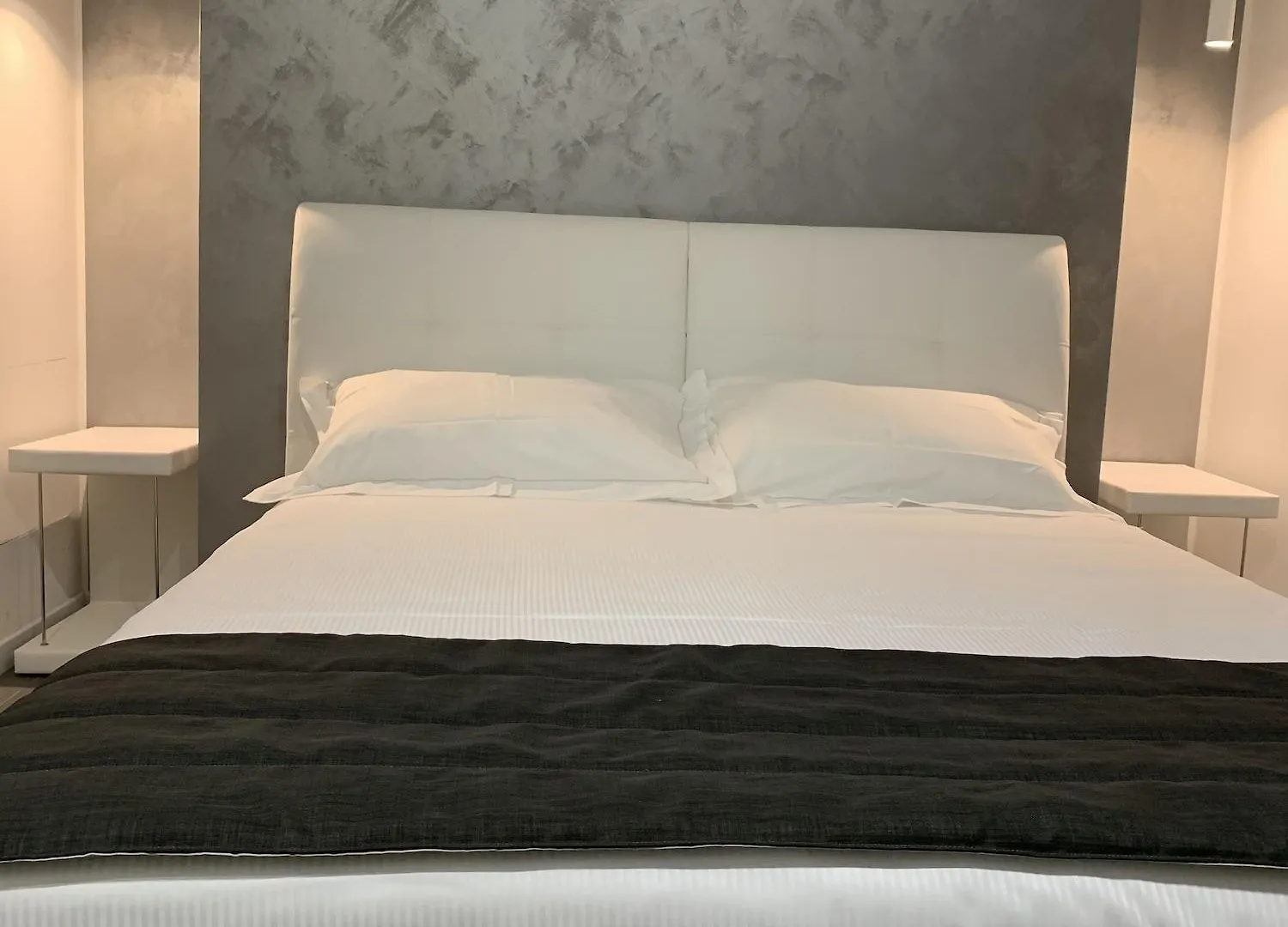 **  Aparthotel Bossi Милан Италия